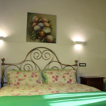 Gmax Guelfa Apartments Флоренция Экстерьер фото